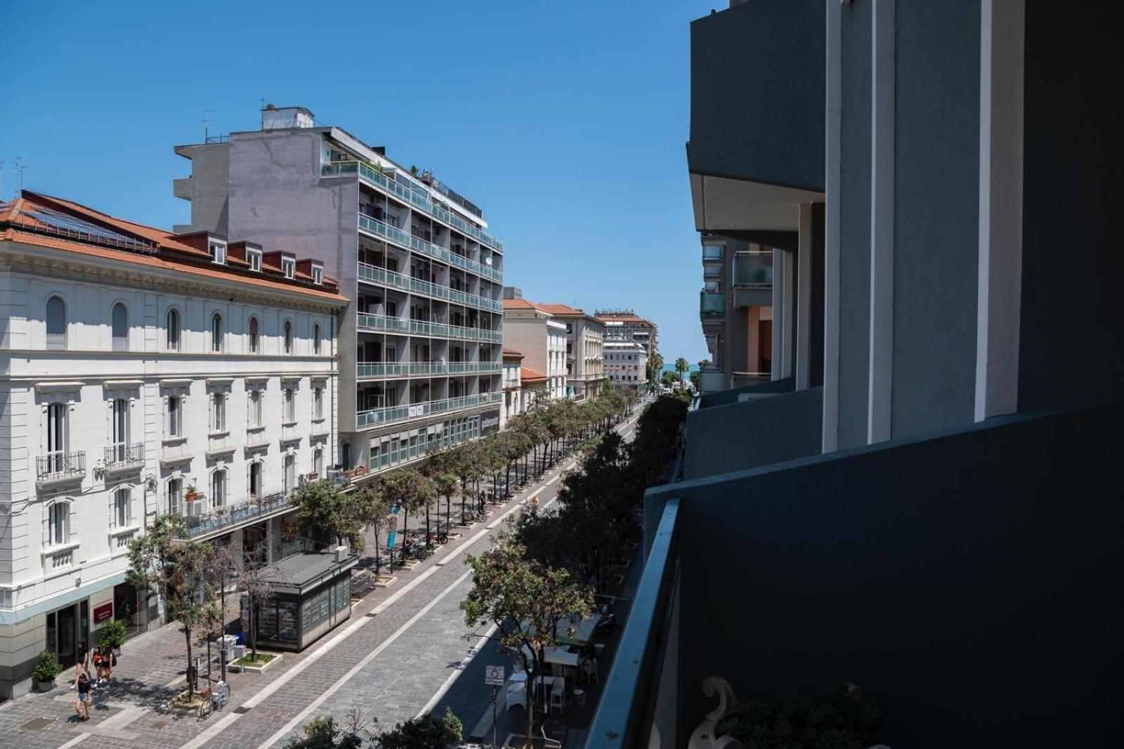 Milu Luxury Apartment Pescara Luaran gambar